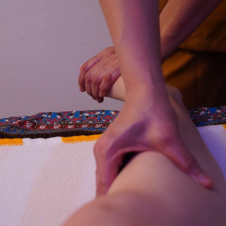 Massage zur Muskelentspannung & Regeneration Sport-Massage zur Lockerung und Regeneration der Muskulatur bei Wasana Thai Massage in Kelmis